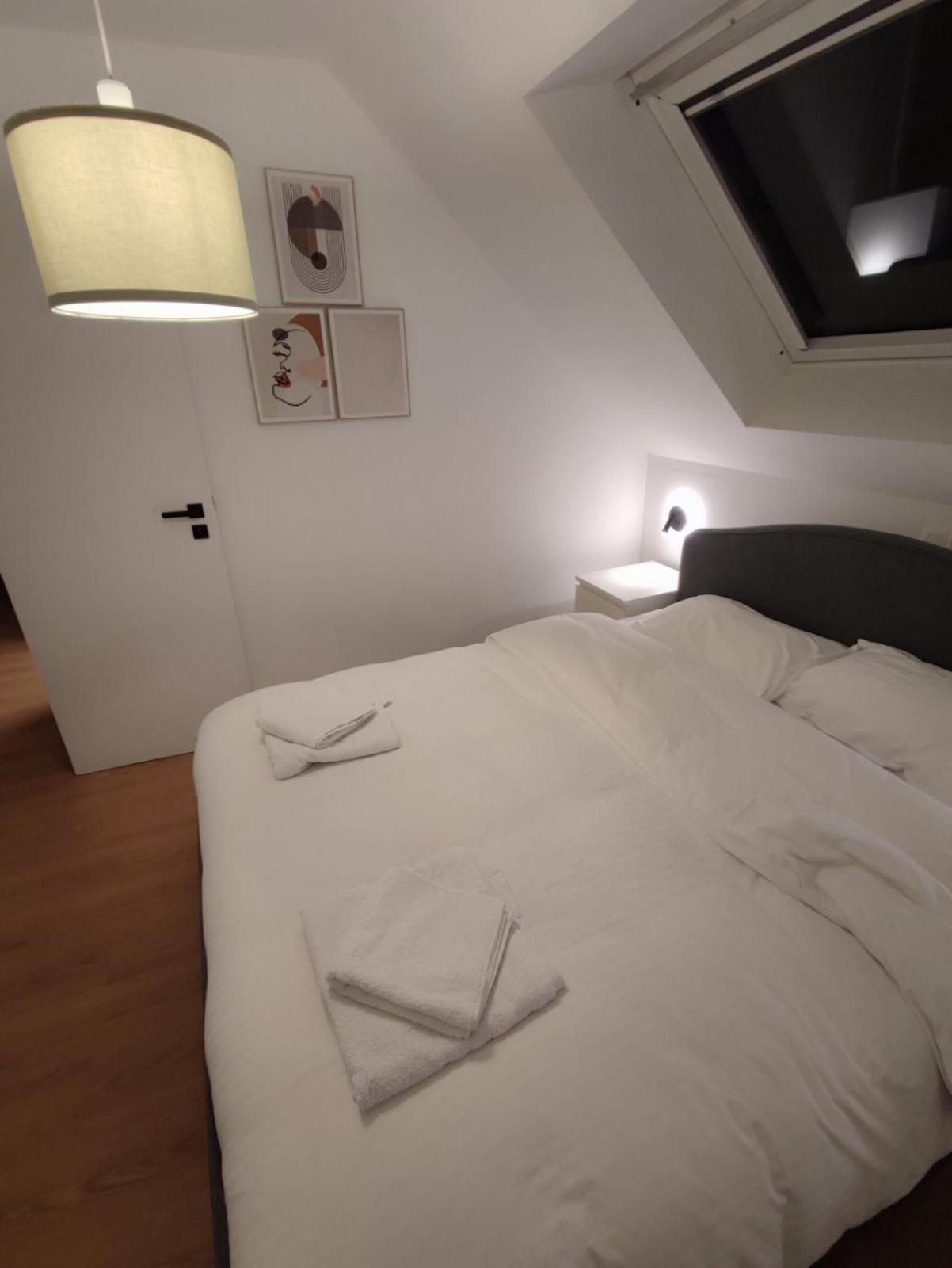 Quartier Louise Studios Bruxelles Eksteriør billede